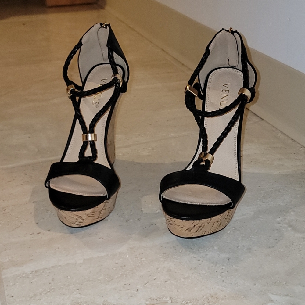 Wedge High-heels